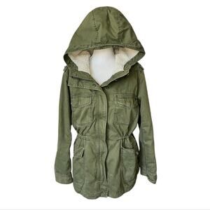 American Eagle Outfitters Military jacket green fleece hooded parka utility